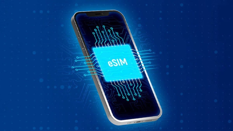 So sánh eSIM và SIM vật lý về cách kích hoạt và quản lý thuê bao